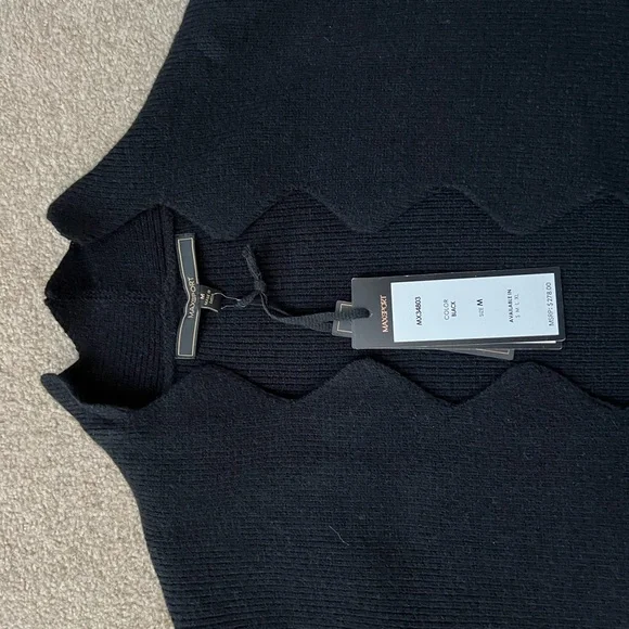Max Sport nwt women’s size Medium, black long cardigan, scalloped edge front - Picture 5 of 7